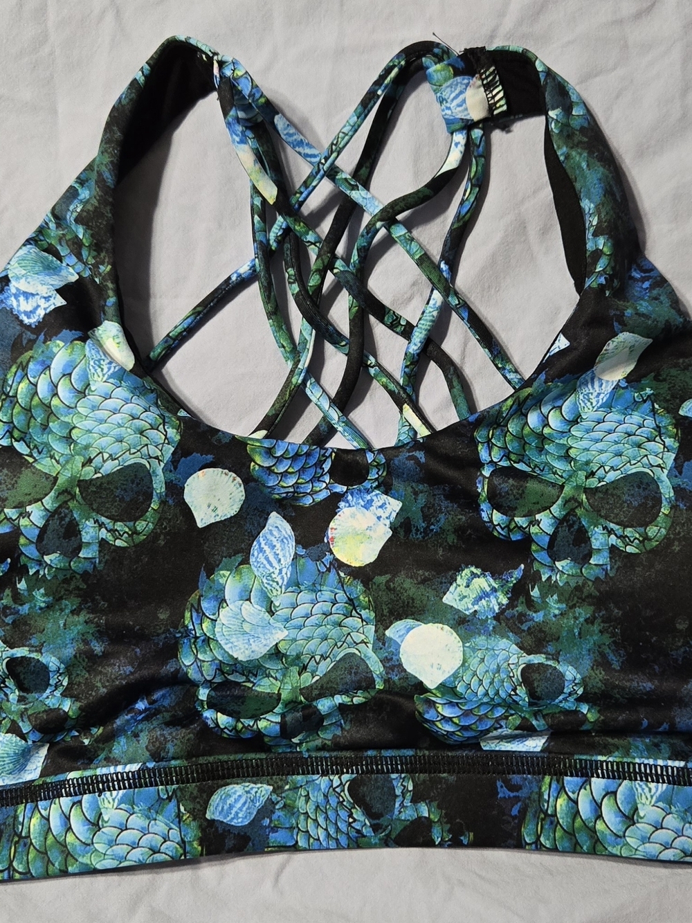 CVG Butterfly Back Skulls Sports Bra XL